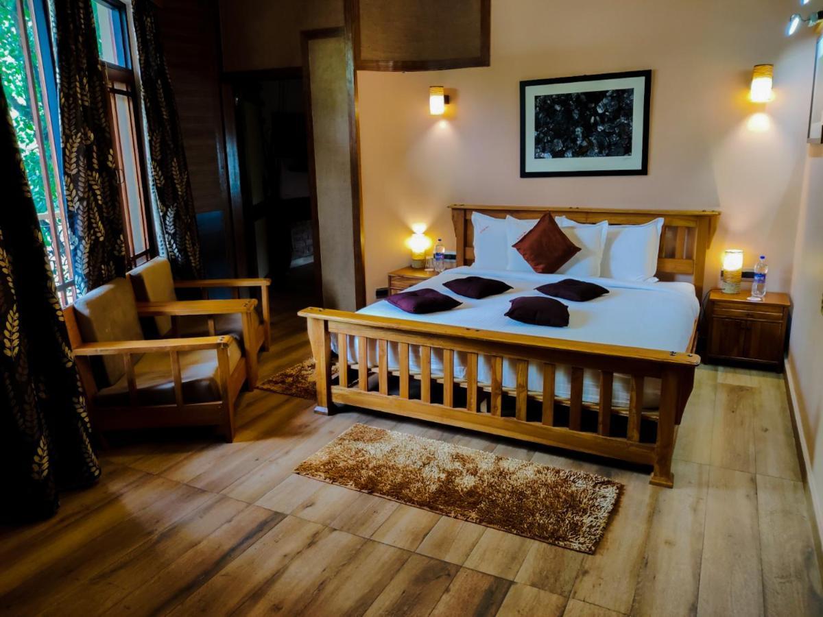 The Divine Hima Hotel Dharamshala Exterior foto